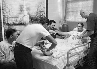 Documentary photographer Lori Waselchuk's "Grace Before Dying" and the ethics of narrative activism